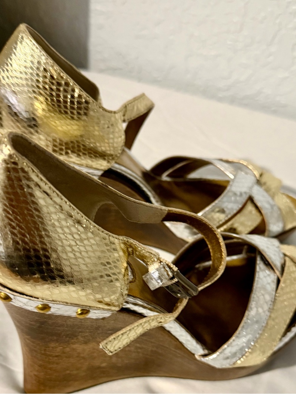 Dolce & Gabbana Gold and Silver Snakeskin Wedge Sandals Size 38 Never Worn - Picture 3 of 5